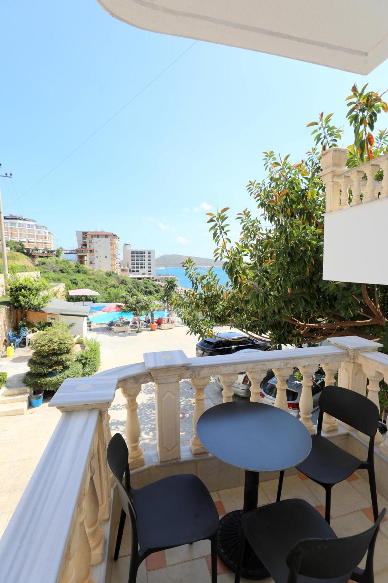 Apartments Romario Saranda Extérieur photo
