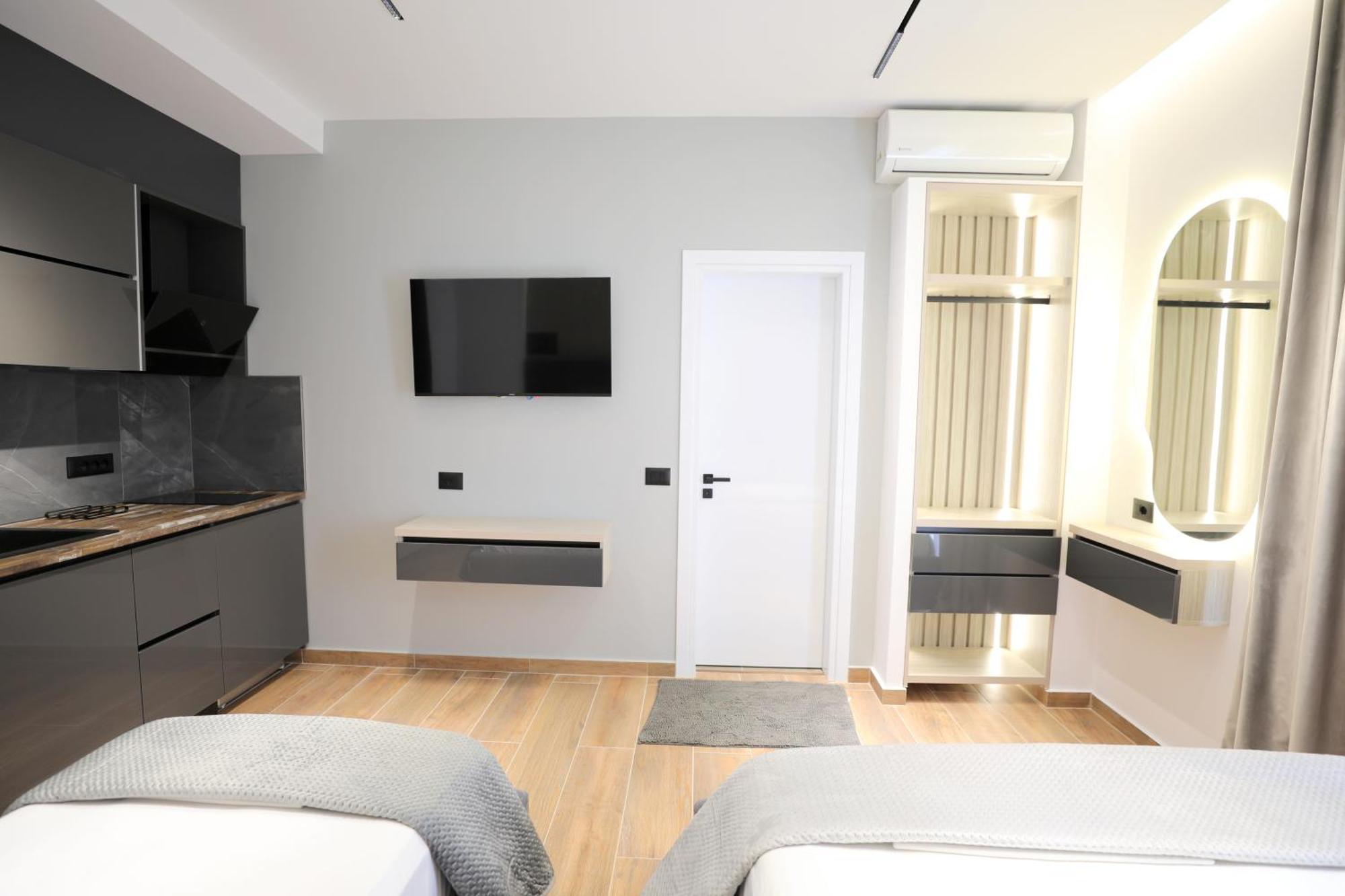 Apartments Romario Saranda Extérieur photo